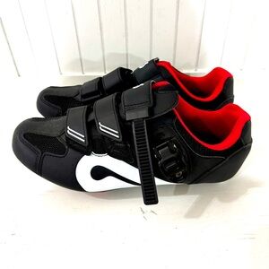 Peloton Black and Red Athletic Shoes sz 41 - new condition NWOT